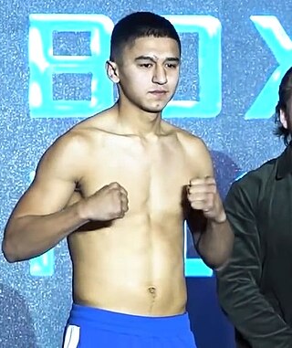 <span class="mw-page-title-main">Ikboljon Kholdarov</span> Uzbekistani boxer (born 1997)