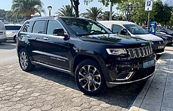 Jeep Grand Cherokee 2017 Makarska.jpg