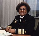 Joycelyn Elders oficiální fotografie portrait.jpg