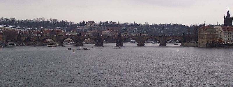 File:Karluv most Praha Czech Republic.jpg