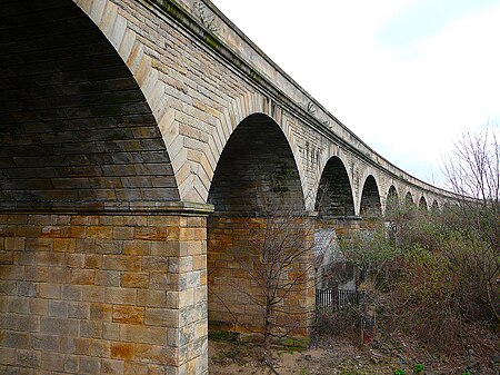 Kirkstall Viaduct 1 (2316564251)