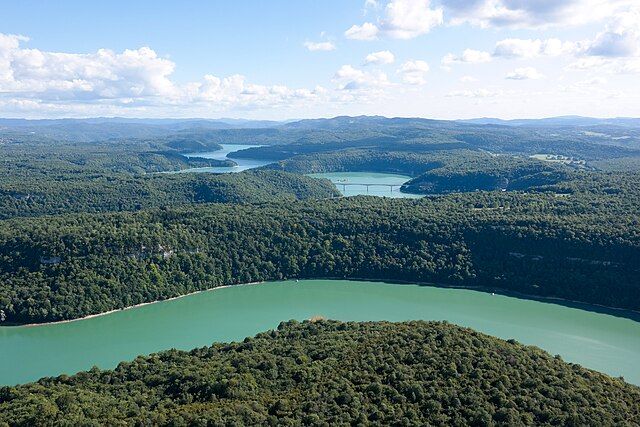 Image: Le lac de Vouglans
