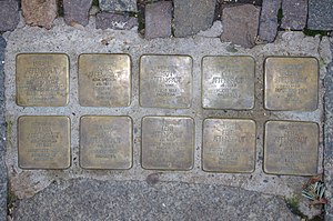 Leipzig Stolpersteine Affenkraut.jpg