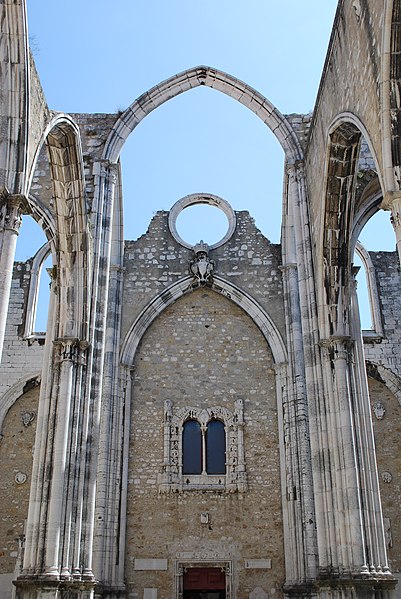 File:Lisboa - Igreja do Carmo - Interior (6).jpg