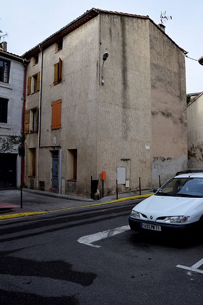 File:Maison, 4 place Jules-Nadi, Narbonne003.JPG