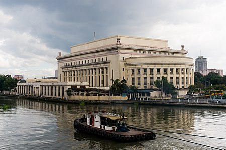 Fail:Manila Philippines The-old-Post-Office-Building-01.jpg