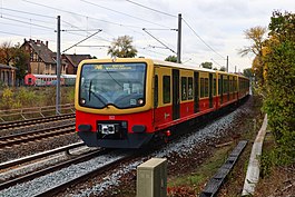 Modernisierte Baureihe 481 der Berliner S-Bahn.jpg