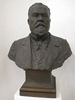 Victor Hugo (bronze de 1899) en el museo de Bellas Artes de Montbéliard