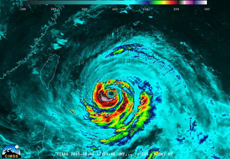 File:NASA-NOAA's Suomi NPP Gets an Infrared look at Typhoon Soudelor (20436605746).png