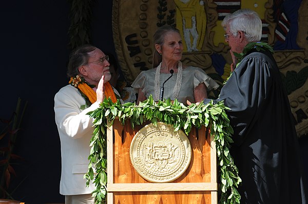 Neil Abercrombie sworn in as Governor of Hawaii by Hawaii Supreme Court Justice James Duffy