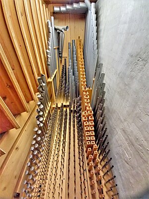 Neusäß, St. Ägidius (Hindelang-Orgel, Schwellwerk) (2).jpg