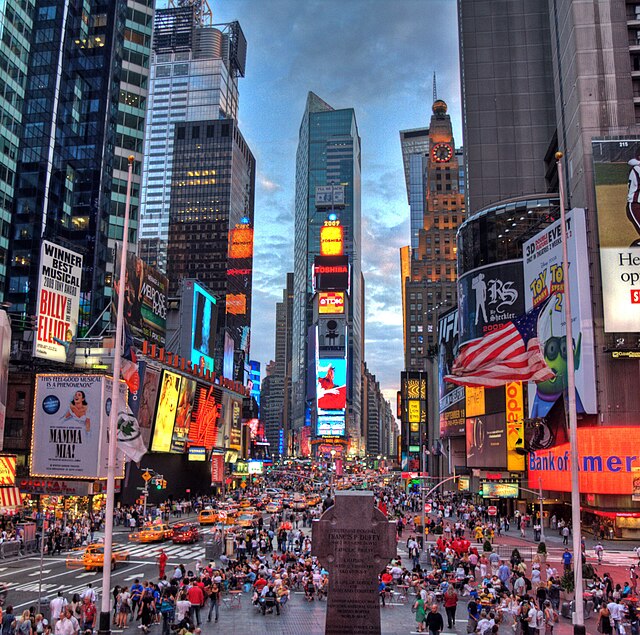 Image: New york times square terabass (cropped)