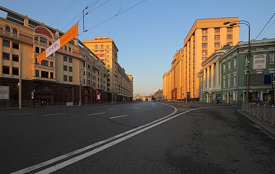 Сайт улицу. Улица Охотный ряд Москва. Улица Охотный ряд Москва фото. Москва, улица Охотный ряд, дом 1. Фон улицы Москвы.