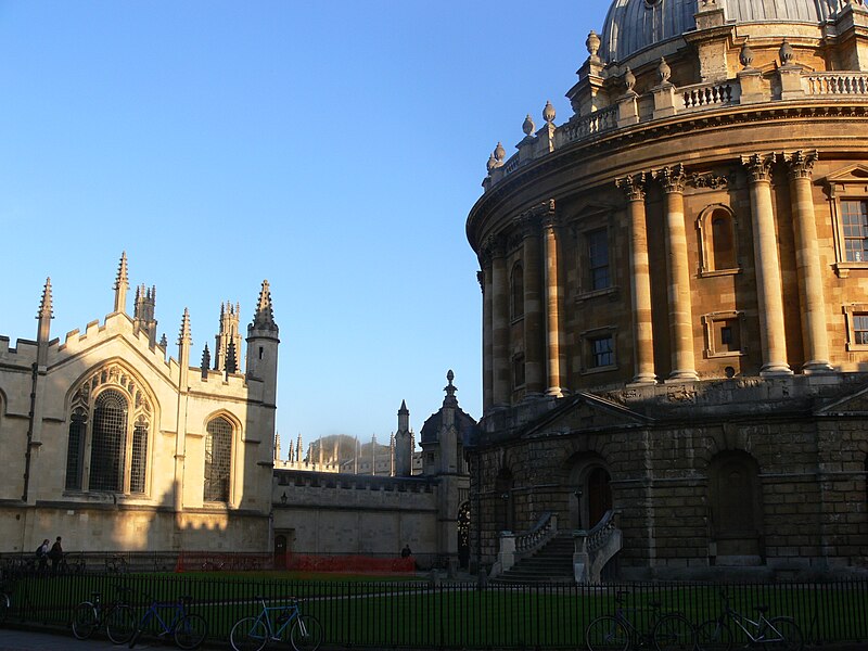 File:Oxford - Bodleian Library - Radcliffe Camera + college.JPG