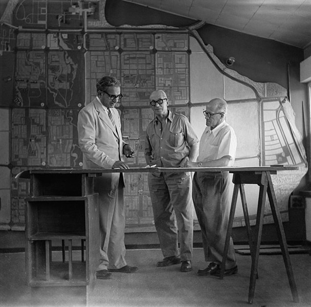 File:P.L. Varma, Le Corbusier, Pierre Jeanneret.jpg