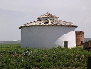 Típico palomar de la Tierra de Campos, éste en concreto se encuentra en Pedraza de Campos (Palencia).