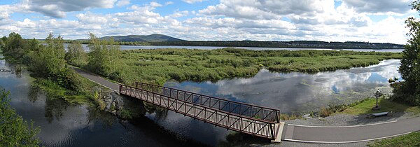 A panorama of lake Boivin and its bicycle track.