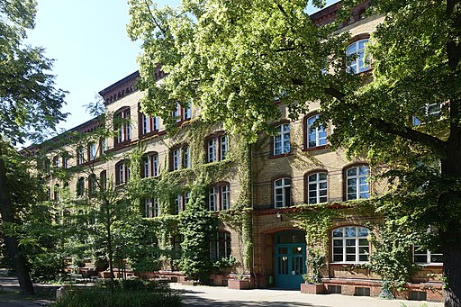 Paul-Heyse-Straße 6-8 (Berlin-Prenzlauer Berg)