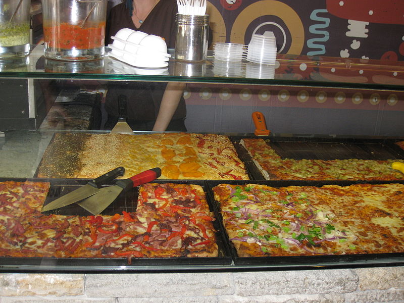 File:Pizza IMG 9920.JPG