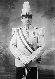 Louis Honoré Charles Antoine Grimaldi dit « Louis II de Monaco » (1870-1949), prince de Monaco.