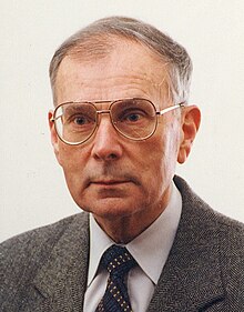 Prof. Edward Potkowski.jpg