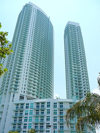 <span class="mw-page-title-main">Quantum on the Bay</span> Residential in Florida, United States