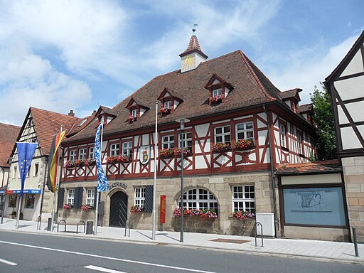 Rathaus Feucht in der Hauptstraße 2