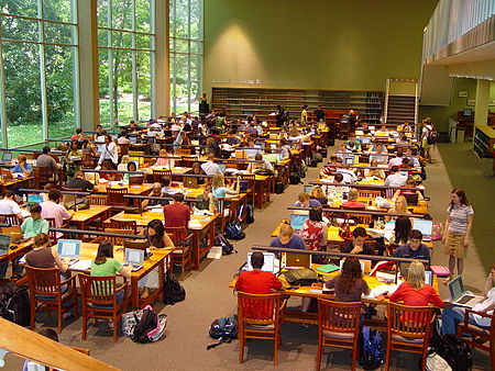 Carl E. Sanders Reading Room of the Alexander Campbell King Law Library Readingroom05 firstdayofclasses.JPG