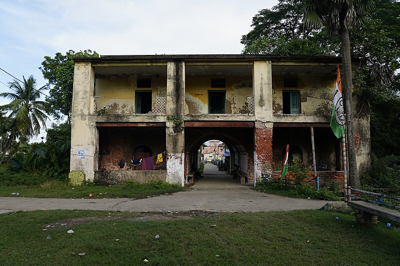 File:Remains of Dutch Fort at Falta in South 24 Pargana district 09.jpg