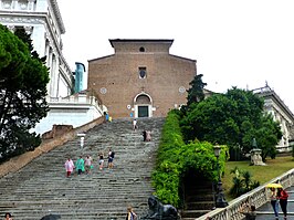 Rom_-_Basilica_Sanctae_Mariae_de_Ara_coeli_in_Capitolio_-_panoramio.jpg