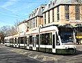 Stadtwerke Augsburg Verkehrsgesellschaft mbH (StwA) tram 832 van het Siemens type Combino I te Augsburg.