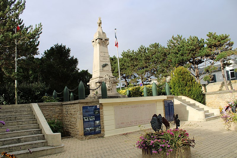 File:Saint-Aubin-sur-Mer Monument aux morts.jpg