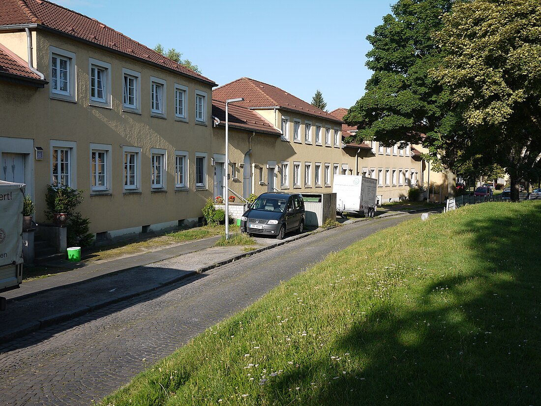 File:Salierstraße 35 (Mülheim).jpg