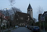 Bernhardlaan en kerk