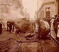 Rioting causes damage in Buenos Aires during Tragic Week. Semana Tragica (Argentina) 01.jpg