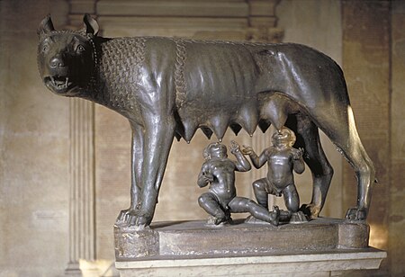 Fail:She-wolf of the Capitoline (11970895765).jpg