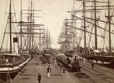 The company's busy pier at Hobson's Bay contributed to profitability until the company was sold in 1878 to the Victorian Government. Ships at Melbourne and Hobson's Bay Railway Company pier ca 1875.tif