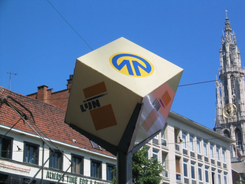 File:Sign of DeLijn (Belgium).JPG