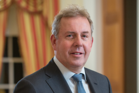 Sir Kim Darroch.png