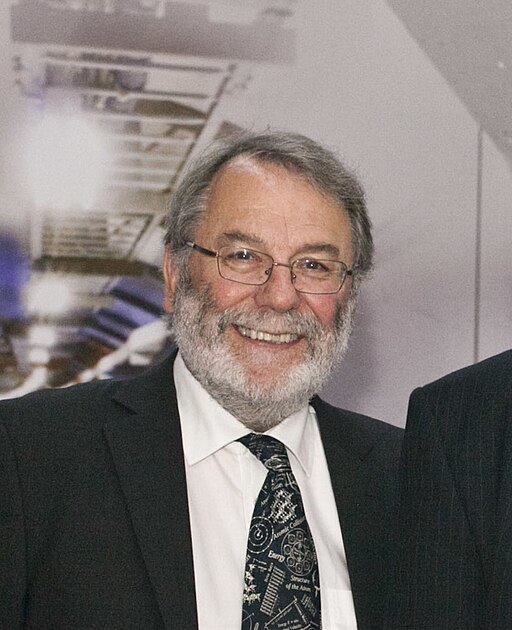 Sir Peter Knight and Dr Andrew Miller (7985176466)