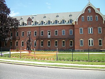 Sister of St Dominics Motherhouse Complex(North Amityville, NY).JPG