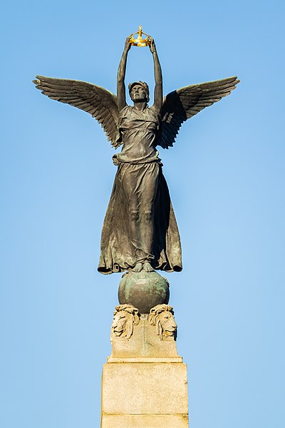 File:South African War Memorial, Toronto (Fragment of the Top).jpg