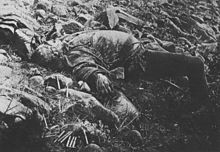 Dead Boer sniper at Battle of Spion Kop Spioenkop2.jpg