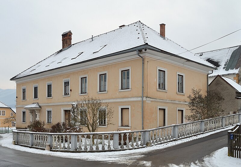 File:St.-Georg-Weg 11, Feistritz an der Drau.jpg