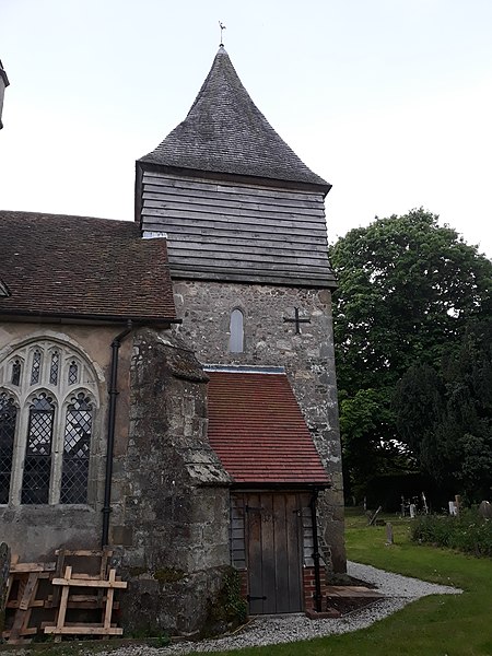 File:St. Peter's International Presbyterian Church, Liss 09.jpg