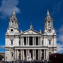 St Paul's Cathedral, London, 2016-1.jpg