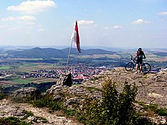Le Staffelberg, la ville de Bad Staffelstein et la vallée du Main.