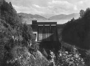 Dam wall from the air side