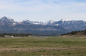 Runway 01/19 at Stevens Field with the San Juan Mountains to the north Stevens Field.JPG