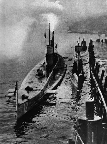 File:Submarine U-12 circa 1915.jpg